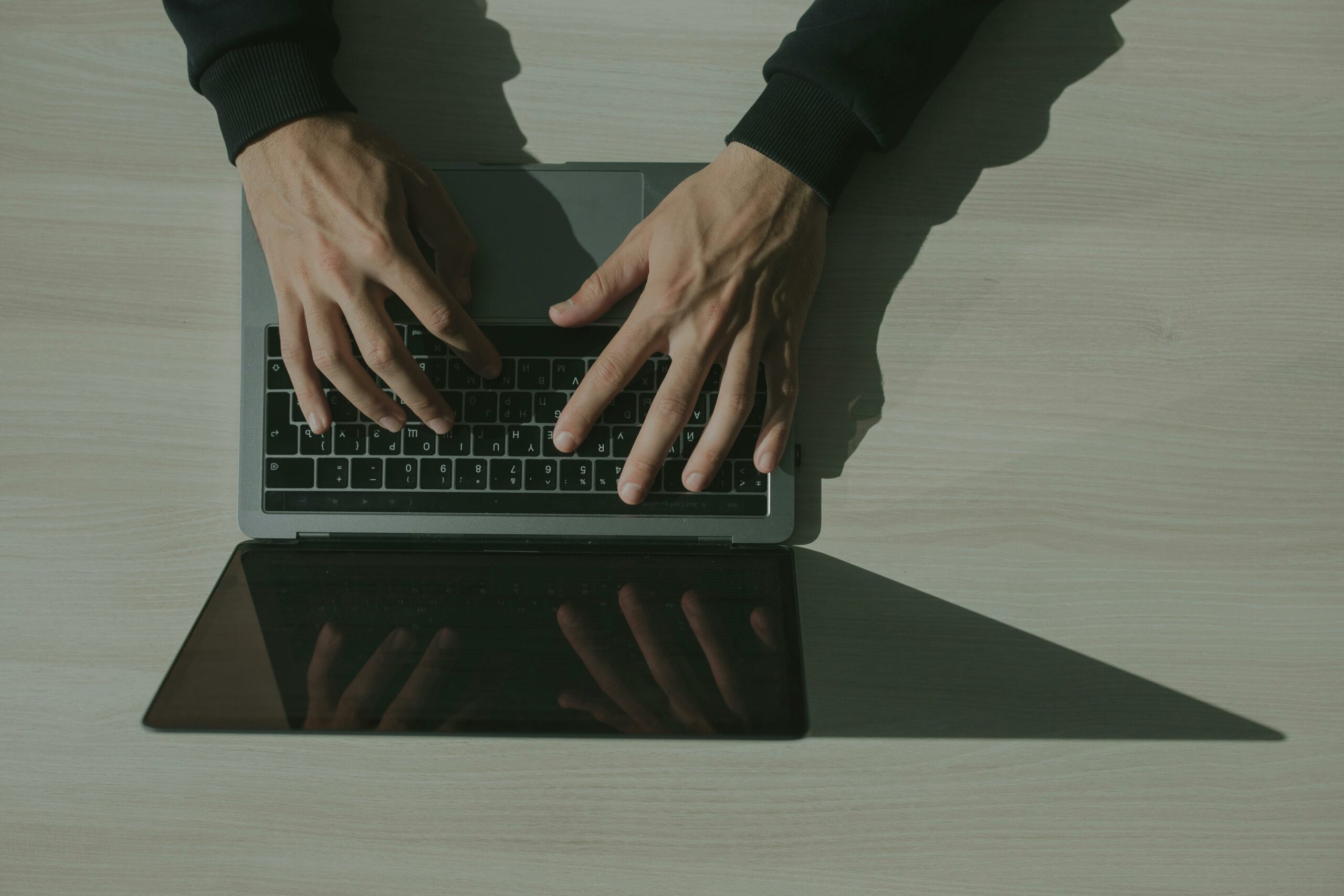 Gambling in Literature: How Online Casinos Are Becoming Part of Modern Narratives